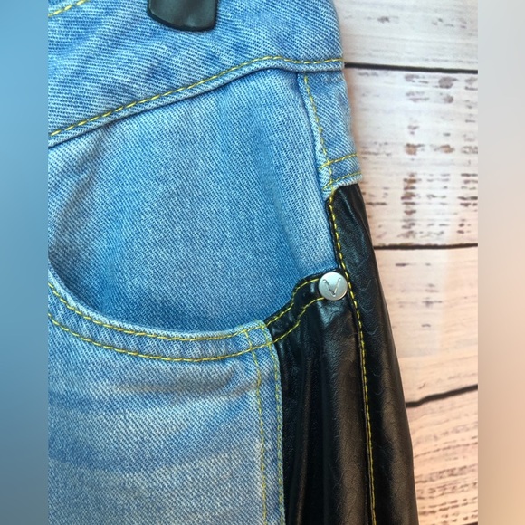 Women’s jeans with black snake skin side stripe - Picture 7 of 15